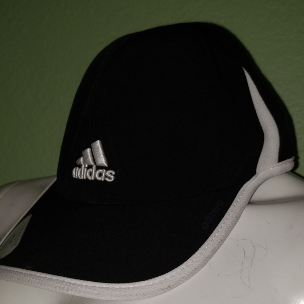 Adidas  Women's Fit  Climate Cool Breathable NWT - Picture 2 of 5
